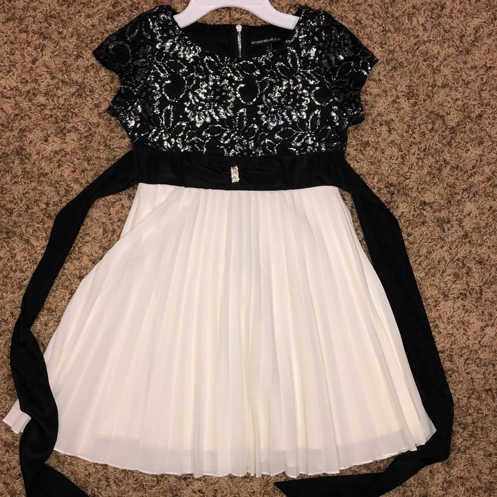 My Michelle girl dress size 7